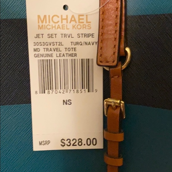 Leather Michael Kors Jet Set travel Saffiano bag - Picture 3 of 5